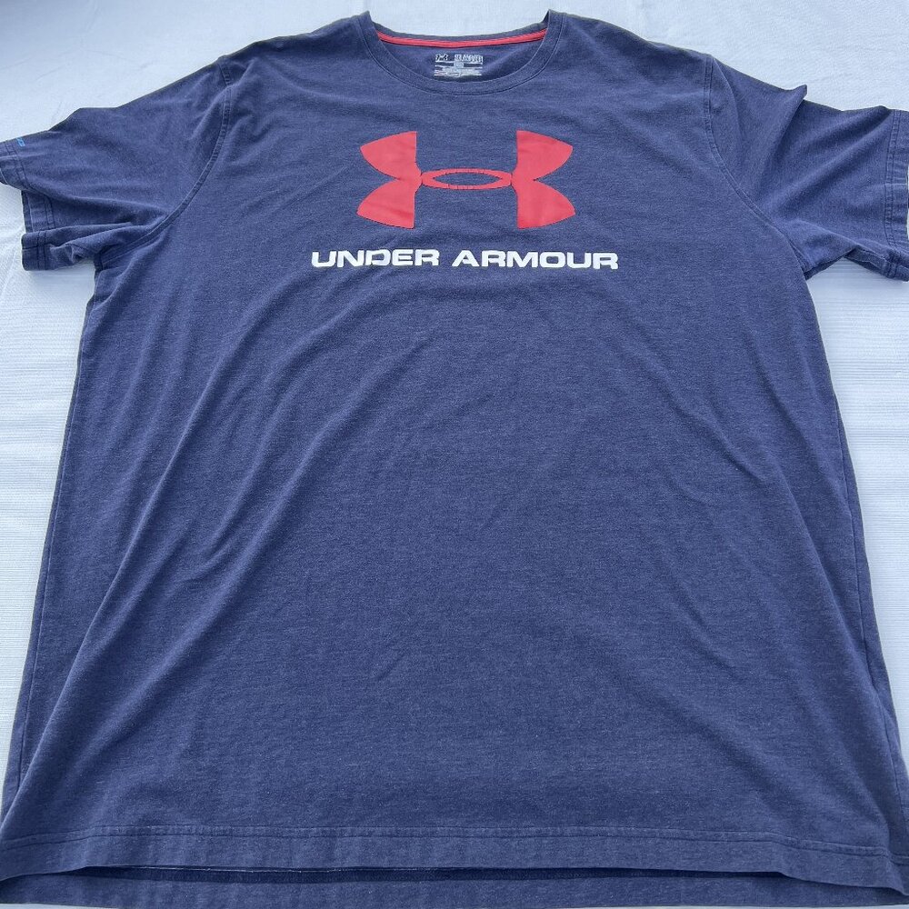 Under Armor Heat Gear T Shirt Size 2XL